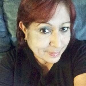 Meet your Posher, Sandra avila